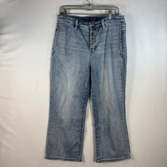Judy Blue Denim - Judy Blue Light Wash Wide Leg Button Fly High Rise Jean Size 11/30 Pleated Front